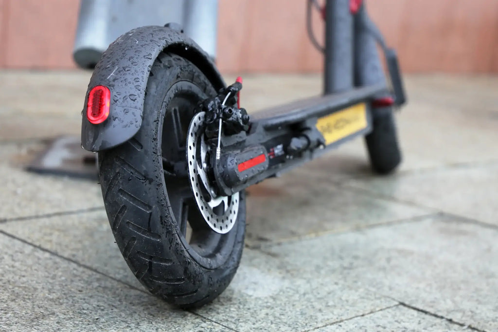 A useful explainer to waterproof and water-resistant e-scooters and practical tips to waterproof your electric scooter.